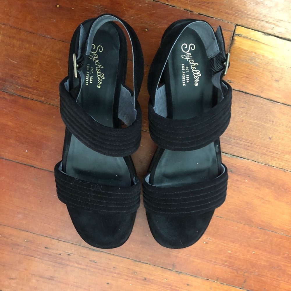 Seychelles retro platform sandals black! Size 9 fit like 8/8.5